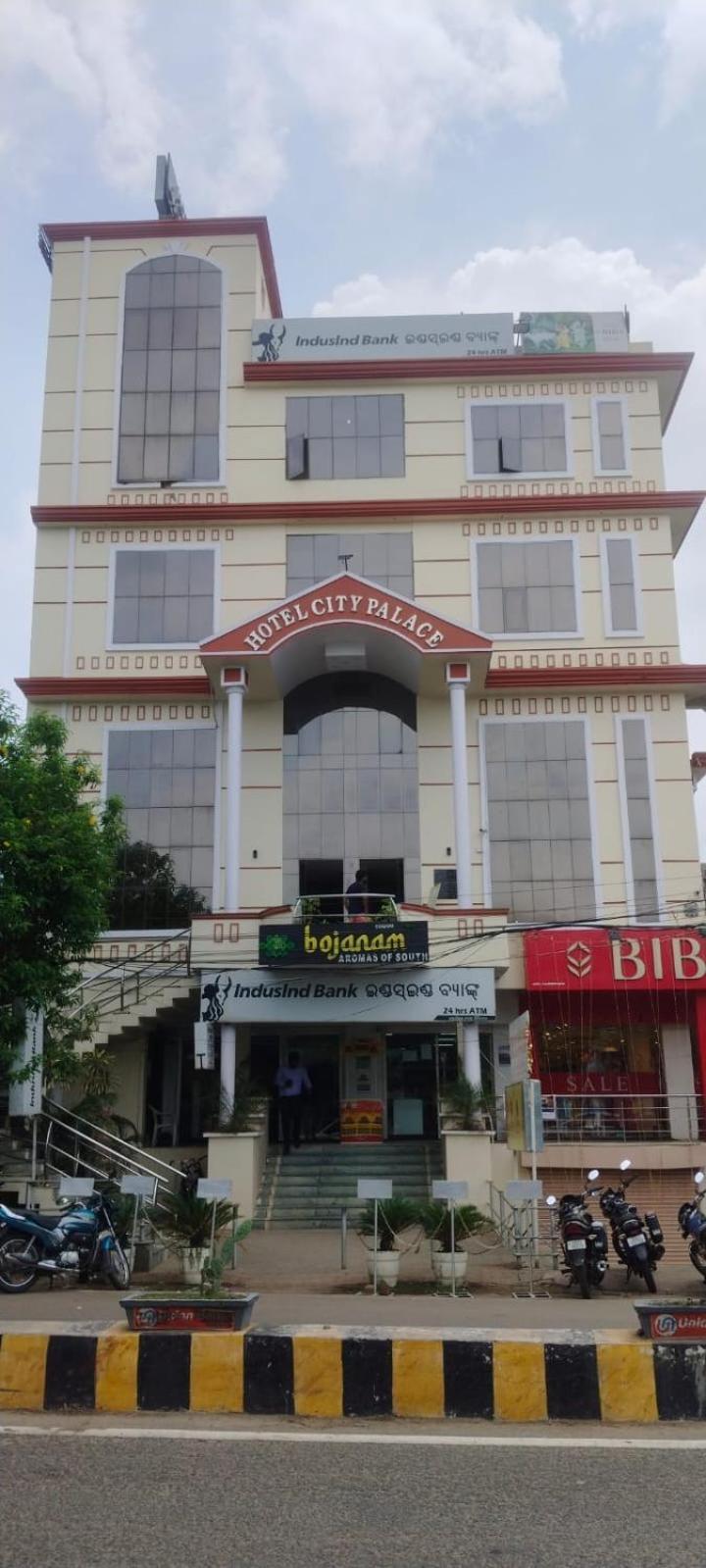 Hotel City Palace Brahmapur Exteriör bild