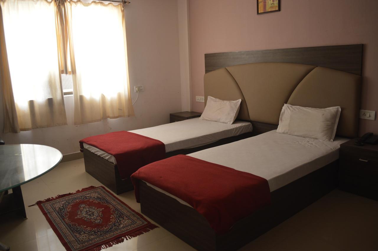 Hotel City Palace Brahmapur Rum bild
