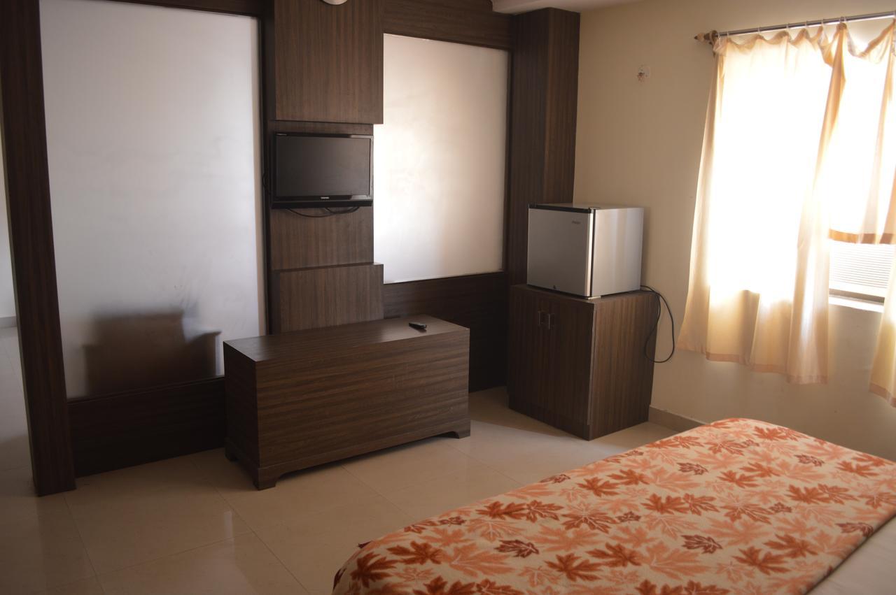Hotel City Palace Brahmapur Rum bild
