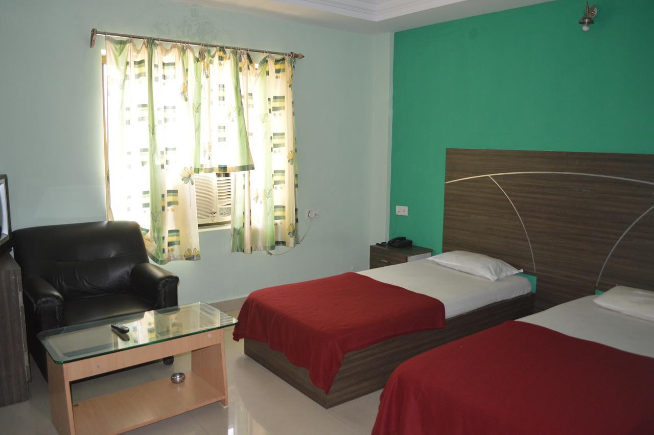 Hotel City Palace Brahmapur Rum bild