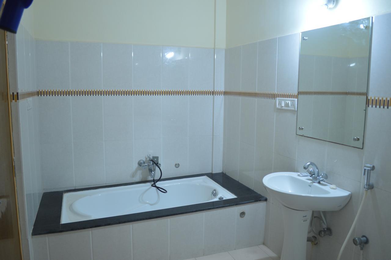 Hotel City Palace Brahmapur Rum bild